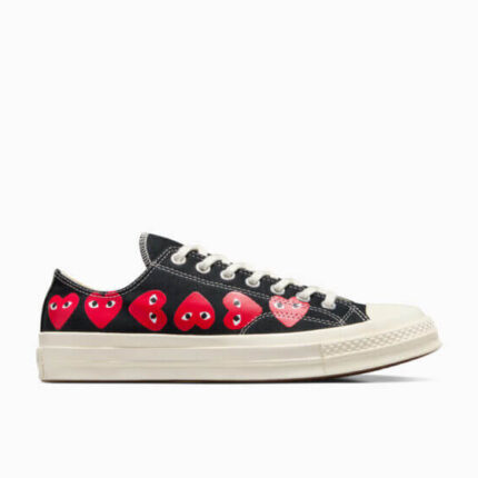 CONERSE MULTI HEARTS LOW TOP BLACK