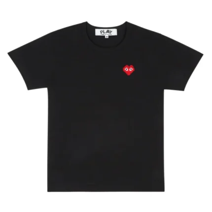 PLAY BASIC INVADERS T-SHIRT RED EMBLEM (BLACK)